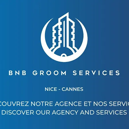 Large 2 Bdr At Nice Port Exterior photo